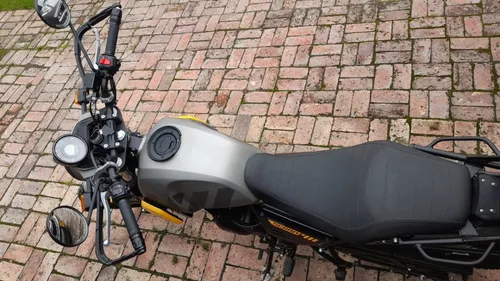 Moto Royal Enfield Scram 411 Modelo 2023