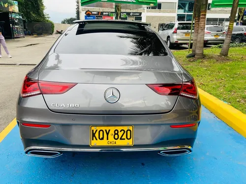 Mercedes-Benz Clase CLA 1.3 Cla 180 Amg Line At
