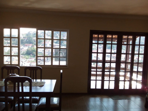 Imagem 9 de 17 de Casa A Venda No Bairro Tijuca Em Teresópolis - Rj. - Ca-0533-1