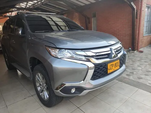 Montero Mitsubishi Sport 3.0 Gasolina 4x2 Modelo 2020 Único