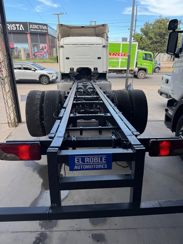 Scania 310