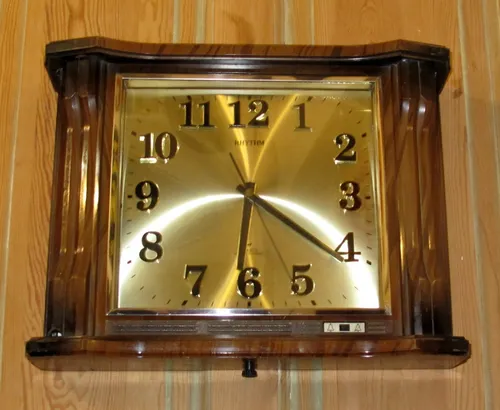 Reloj rhythm antiguo sale
