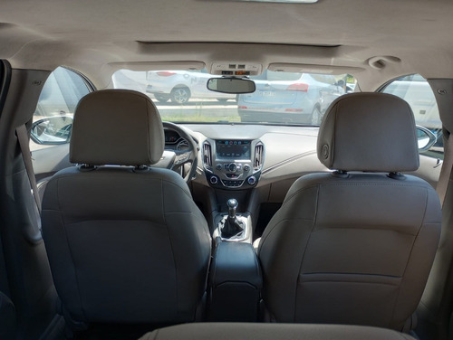 Imagen 8 de 10 de Chevrolet Cruze 1.4 Ltz 2018