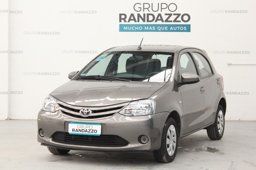 Toyota Etios 1.5 5 Ptas Xs 2016 La Plata 146