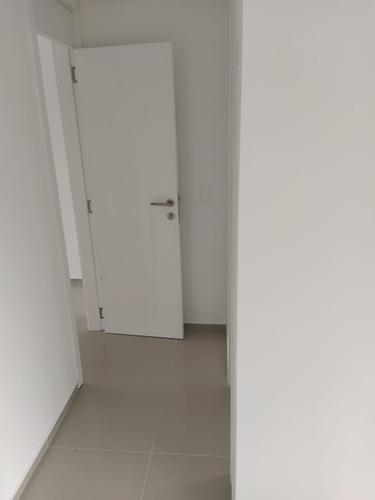 Imagen 13 de 24 de Apartamento En Venta De 2 Dormitorios C/ Cochera En Playa Mansa