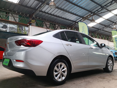 Chevrolet Onix Turbo 2021