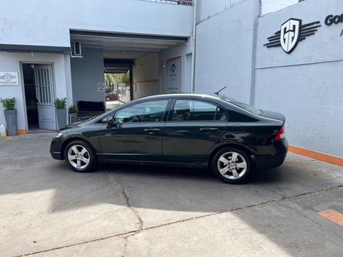Imagen 8 de 25 de Honda Civic 2009 1.8 Lxs Mt