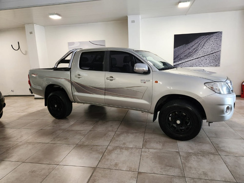 Imagen 2 de 6 de Toyota Hilux Dx 4x2 2.5