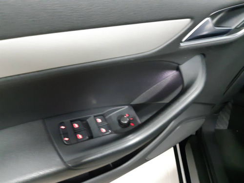 Audi Q3 2.0 Tfsi Ambiente Quattro 4p Gasolina S Tronic