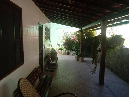 Imagem 4 de 18 de Casa Com 4 Dormitórios À Venda, 246 M² Por R$ 600.000,00 - Itaipu - Niterói/rj - Ca15747
