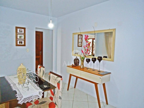 Imagem 5 de 30 de Casa Com Vista Mar Na Agronômica, Florianópolis - . - Ca0250