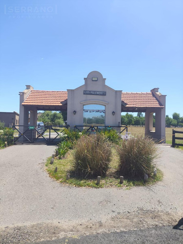 Lote De Terreno De 1200 M2 En Venta En El Club De Campo Los Palenques En Manzanares.