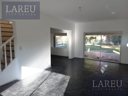 Imagen 3 de 7 de Casa En Venta - Los Fresnos (pilar)