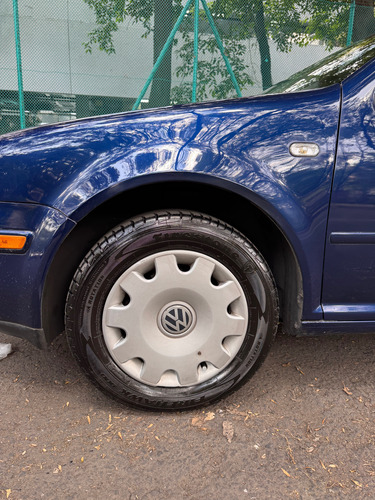 Volkswagen Jetta 2.0 Gls 5vel Aa Ee Mt