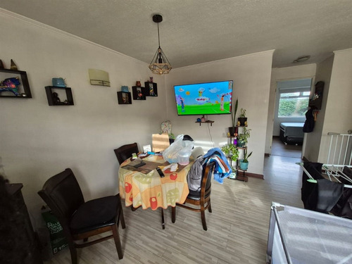 Casa En Venta De 4 Dorm. En Puerto Varas