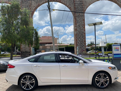 Imagen 2 de 14 de Ford Fusion Titanium Ecoboost Blanco 2018 At Dakkar Autos
