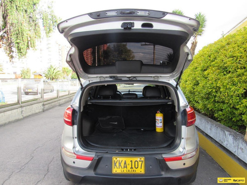 Imagen 13 de 15 de Kia Sportage Revolution 2.0 Turbo Diesel Mecanica 4x2