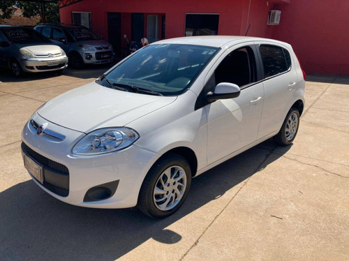Imagem 1 de 12 de Fiat