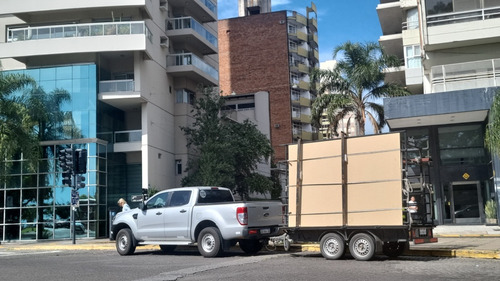 Fletes Con Trailer Para Vidrios Y Ventanas Con Caballetes
