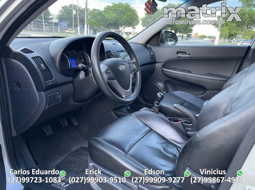 Imagem 8 de 9 de Hyundai I30 2.0 16v 145cv 5p Mec.
