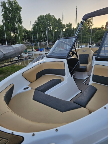 Lancha Geuna F165 // Motor Mercury 90 Hp 4t // Trailer Nuevo