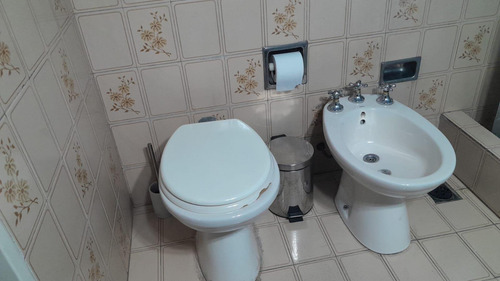 Venta De Ph Con Local Comercial / Vivienda Familiar