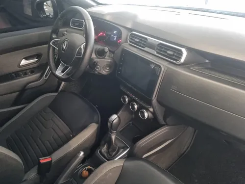 Renault Duster 1.3 Intense Cvt