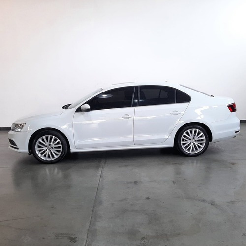 Imagen 6 de 12 de Volkswagen Vento Highline Dsg 1.4