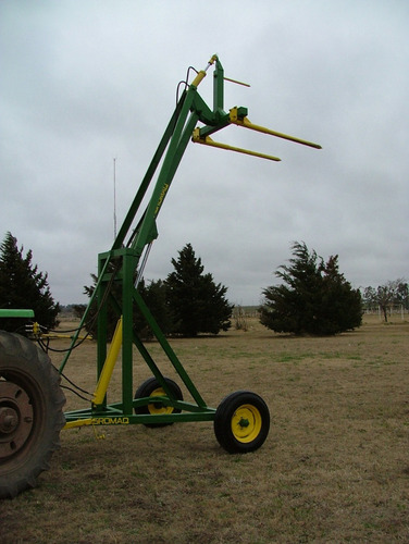 Elevador Y Transportador De Rollo. Hidráulico - Rolo Agromaq