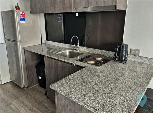 Depto. Studio. Metro Carlos Valdovinos, San Joaquín