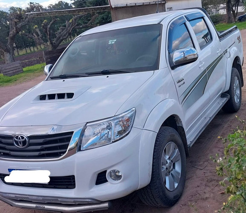 Toyota Hilux 3.0 Cd Srv Limited Tdi 171cv 4x4