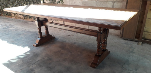 Mesa De Estilo
