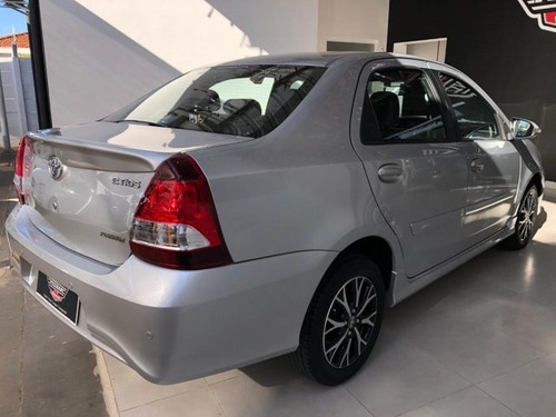 Imagem 10 de 15 de Etios Sedán 1.5 Platinum Sedan 16v Flex 4p Automático