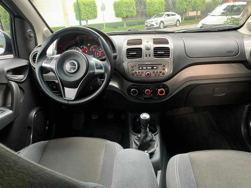 Imagen 8 de 14 de Dodge Vision 2017 1.6 Mt