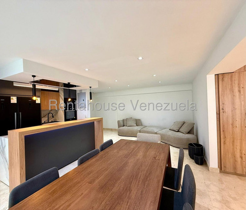 Bello, Remodelado, Exclusiva Zona Y Residencia. 25-24673