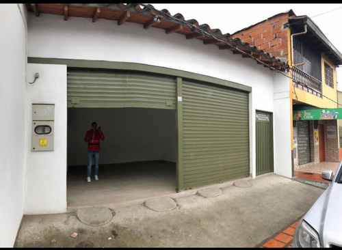 ¡excelente Opción De Inversión! Lote Comercial En Venta En Rionegro.