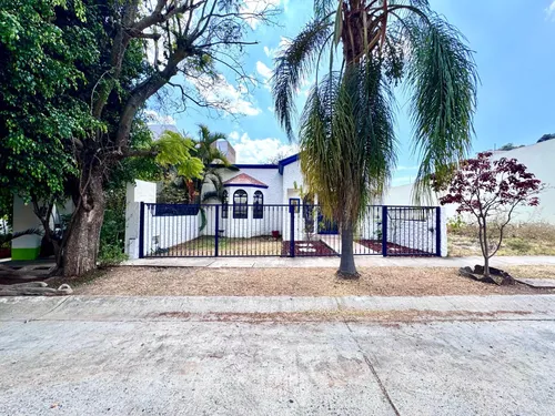 Casa En Renta En El Palomar, Tlajomulco