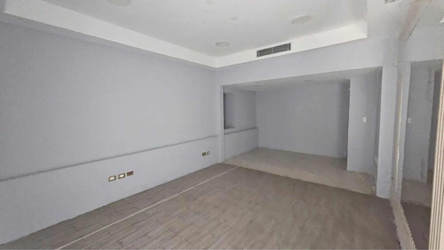Local Comercial Alquiler En Naco