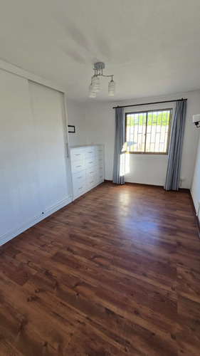 Broker Los Pinos 4d-4b-estacionamientos- Patio Casa En Arri