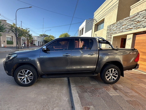 Toyota Hilux Pick-Up 2.8 Cd Srx 177cv 4x4 At