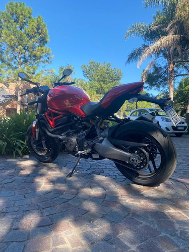 Ducati Monster 821