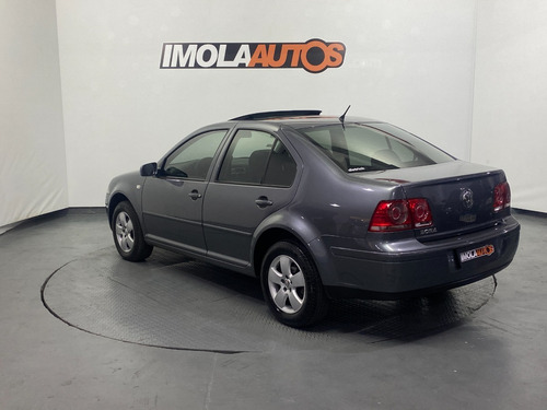 Imagen 5 de 12 de Volkswagen Bora 2.0 Trendline Tiptronic At 2008-imolaautos