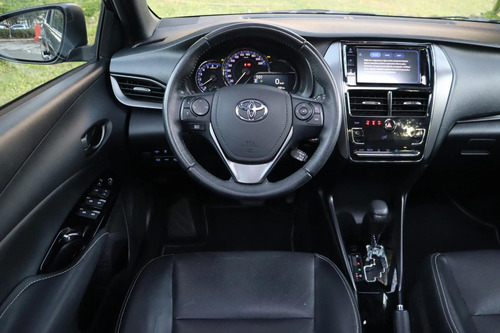 Toyota Yaris XLS 1.5 FLEX
