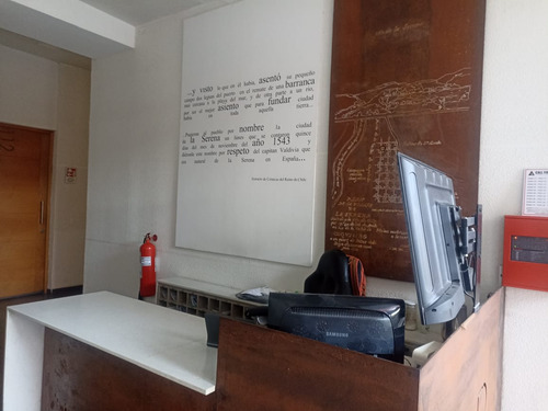 Oportunidad En La Recova! Departamento De 2d Y 1b - Excelent