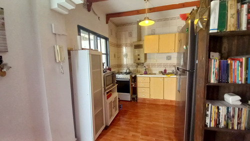 Casa Venta Pasillo Unico Dos Dormi B. Azcuenaga