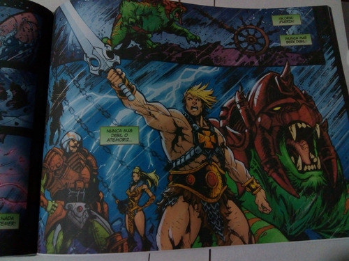 Imagen 6 de 10 de Libro Comic He-man One Shot Tomo 1 Y 2 En Pasta Dura
