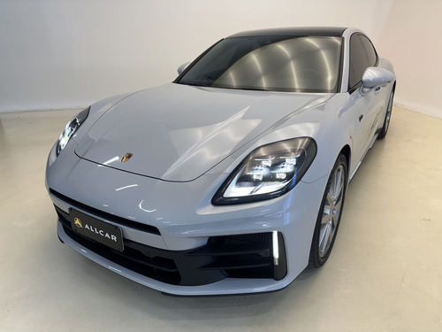 Porsche Panamera 4 E-HYBRID