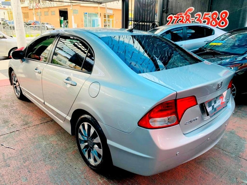 Imagem 6 de 15 de Honda Civic 1.8 Lxl 16v Flex 4p Automático