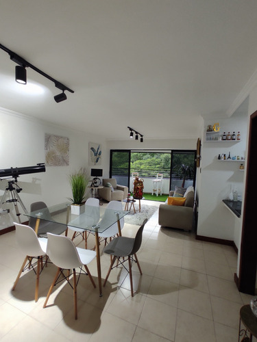 Apartamento En Venta En Las Chimeneas (ac)