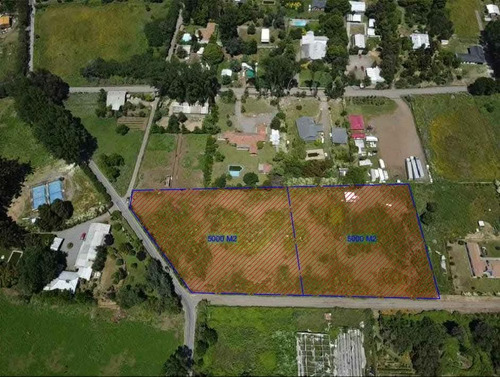 Vendo Dos Parcelas De 5.000m² Con Excelente Ubicación En P